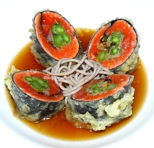 Salmon roll.JPG